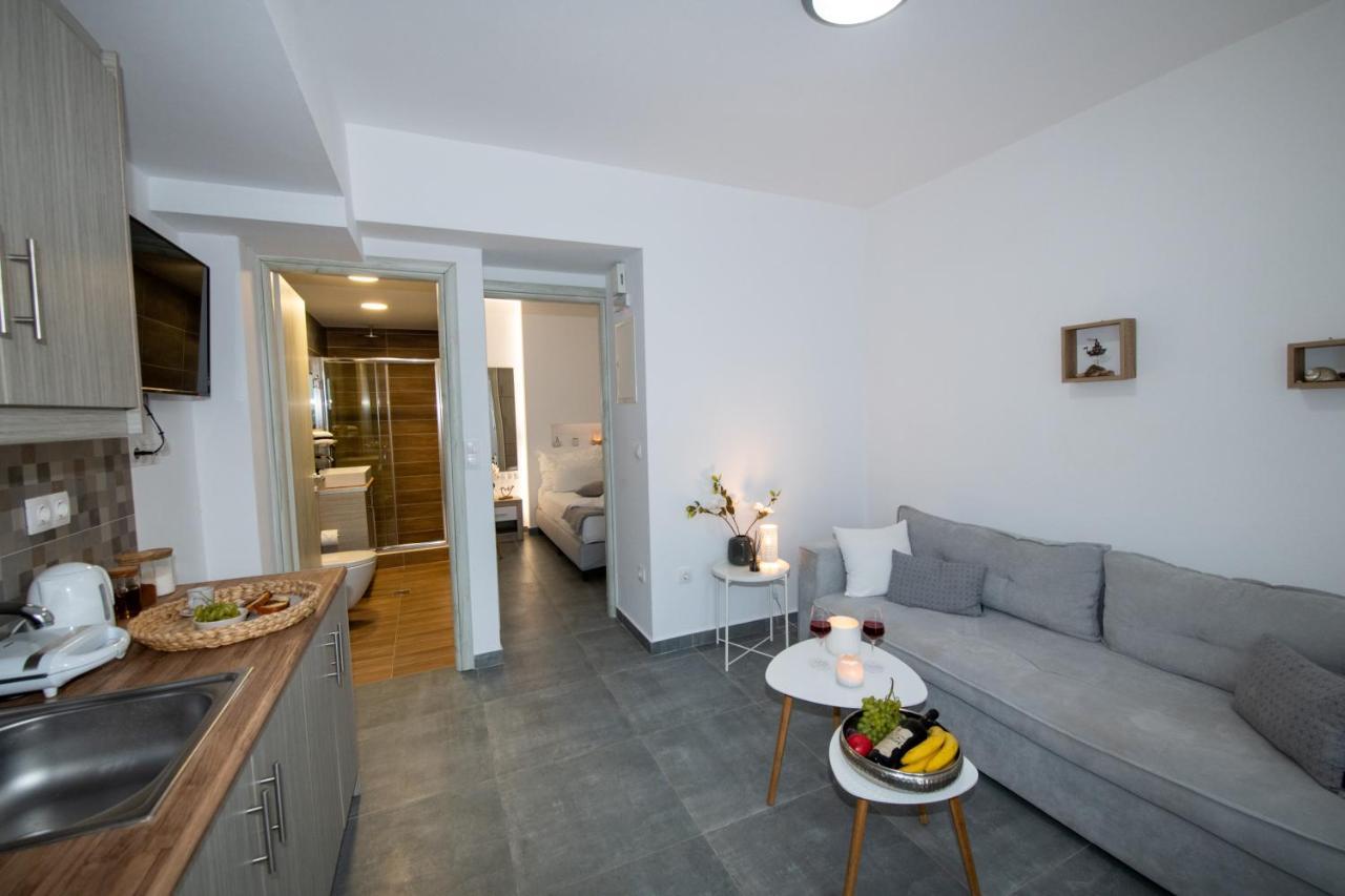 Sofia'S Apartment Kamári 外观 照片